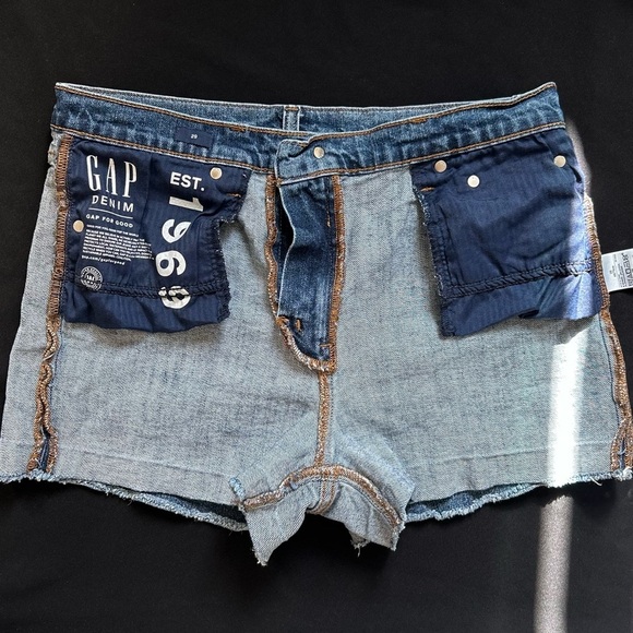 GAP Blue Women's Shorts - Picture 4 of 8